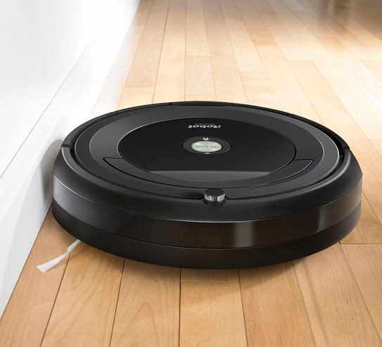 robotický vysavač iRobot Roomba 676 třístupňový čisticí systém